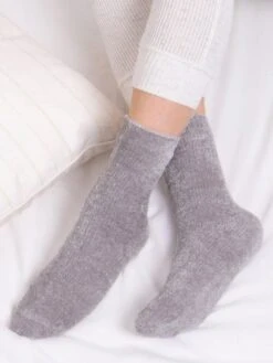 TOTES Totes2pp Fair Isle & Chenille Super Soft Bed Socks - Contains Recycled Yarns -Totes VNS4P SQ3 0000000005 GREY MDb