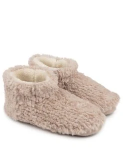 Totes 38 TOTES Faux Fur Short Boot Slippers - Cream