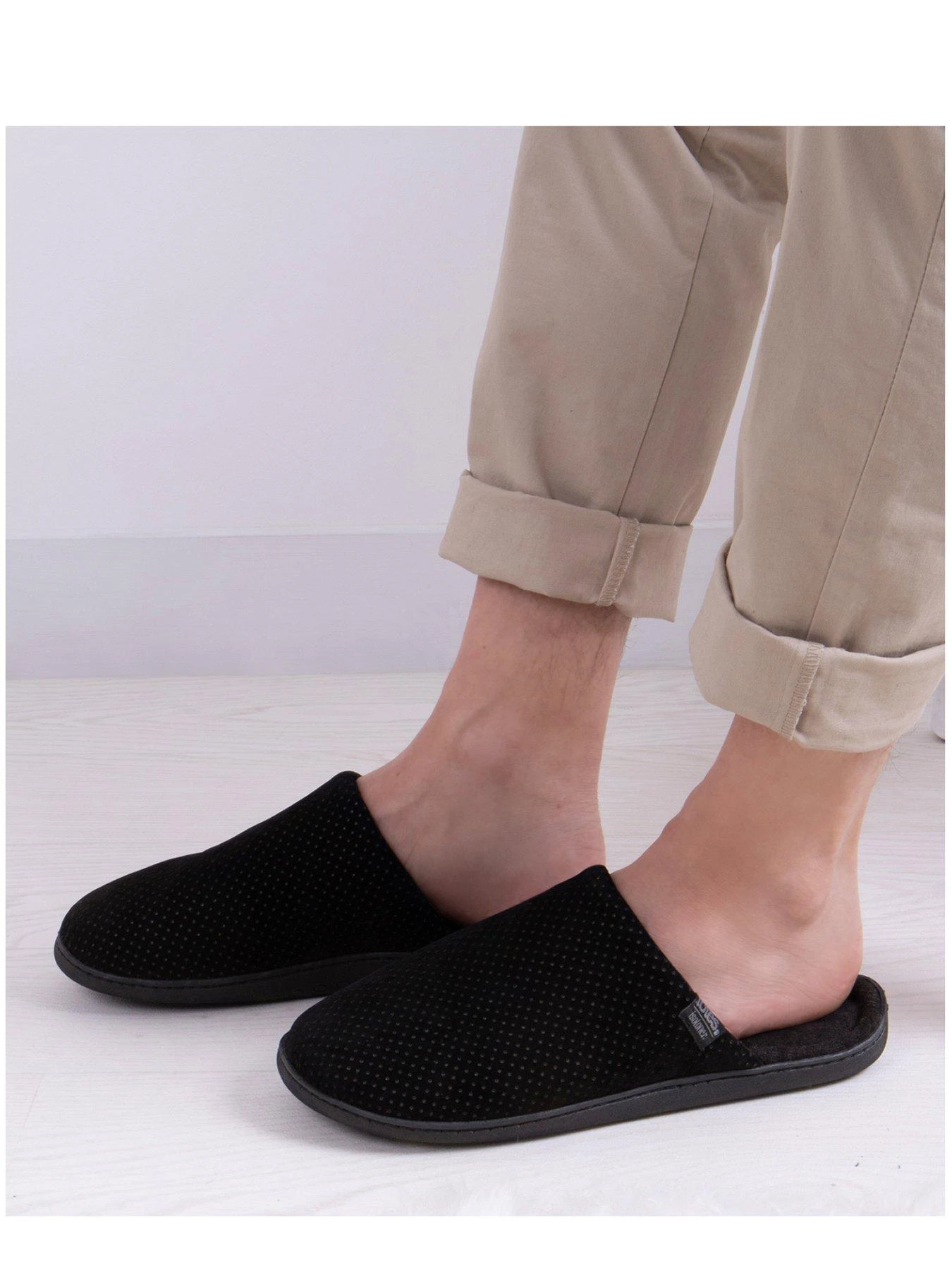 TOTES Isotoner Airtex Suedette Mule Slipper - Black 4 TOTES Isotoner Airtex Suedette Mule Slipper - Black - Image 2